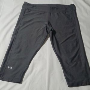 Under Armour cropped leggings size Xlarge